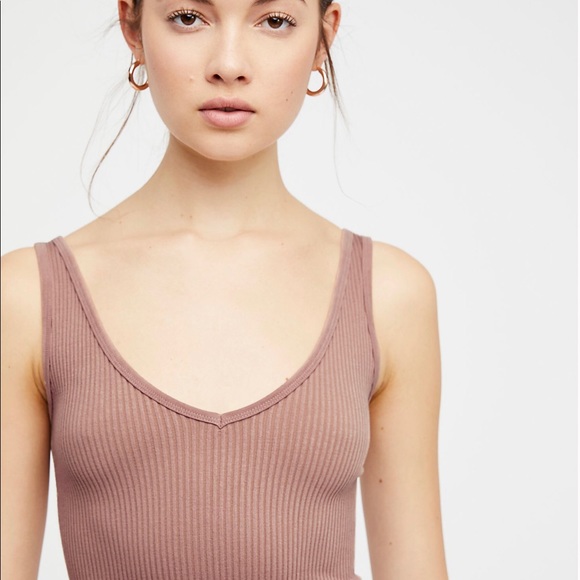 Free People Ribbed Cropped Tank Top Nude M/L - Picture 2 of 2